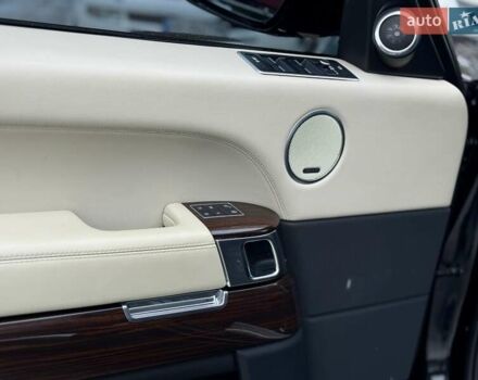 Чорний Ленд Ровер Рендж Ровер, об'ємом двигуна 2.99 л та пробігом 100 тис. км за 44900 $, фото 15 на Automoto.ua