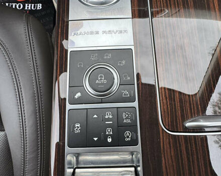 Чорний Ленд Ровер Рендж Ровер, об'ємом двигуна 2.99 л та пробігом 143 тис. км за 39999 $, фото 17 на Automoto.ua