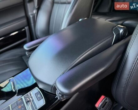 Черный Ленд Ровер Рендж Ровер, объемом двигателя 2.99 л и пробегом 240 тыс. км за 28500 $, фото 49 на Automoto.ua