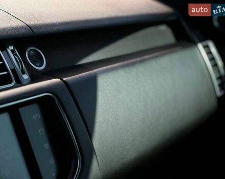 Чорний Ленд Ровер Рендж Ровер, об'ємом двигуна 2.99 л та пробігом 145 тис. км за 35500 $, фото 36 на Automoto.ua