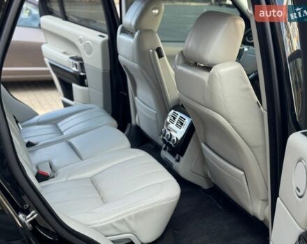 Чорний Ленд Ровер Рендж Ровер, об'ємом двигуна 3 л та пробігом 181 тис. км за 30500 $, фото 16 на Automoto.ua