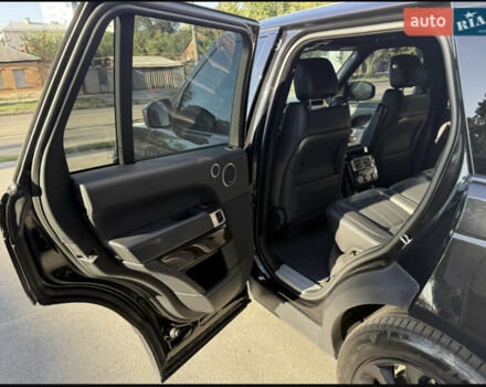 Чорний Ленд Ровер Рендж Ровер, об'ємом двигуна 5 л та пробігом 79 тис. км за 45000 $, фото 16 на Automoto.ua