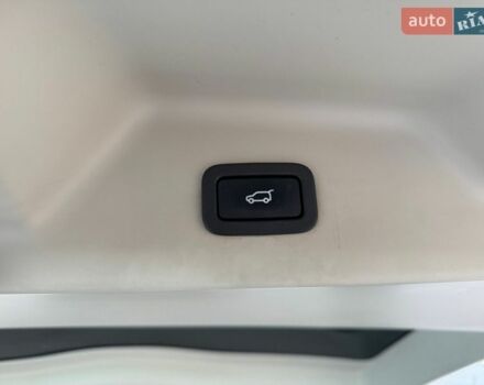 Чорний Ленд Ровер Рендж Ровер, об'ємом двигуна 3 л та пробігом 156 тис. км за 34500 $, фото 19 на Automoto.ua