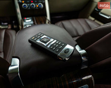 Чорний Ленд Ровер Рендж Ровер, об'ємом двигуна 4.4 л та пробігом 157 тис. км за 46153 $, фото 27 на Automoto.ua