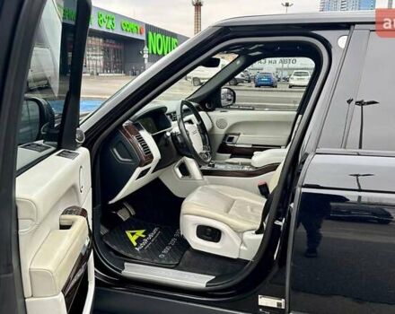 Чорний Ленд Ровер Рендж Ровер, об'ємом двигуна 3 л та пробігом 211 тис. км за 34999 $, фото 24 на Automoto.ua