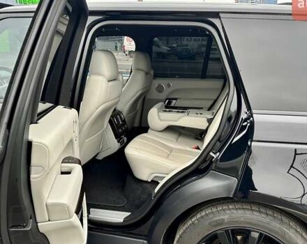 Чорний Ленд Ровер Рендж Ровер, об'ємом двигуна 3 л та пробігом 211 тис. км за 34999 $, фото 30 на Automoto.ua