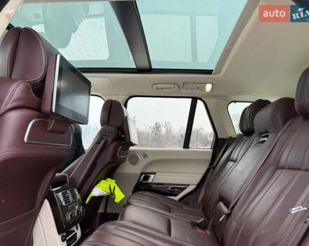Чорний Ленд Ровер Рендж Ровер, об'ємом двигуна 4.4 л та пробігом 168 тис. км за 52940 $, фото 24 на Automoto.ua