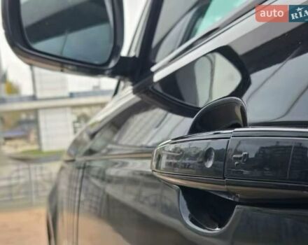 Чорний Ленд Ровер Рендж Ровер, об'ємом двигуна 4.4 л та пробігом 134 тис. км за 46999 $, фото 9 на Automoto.ua