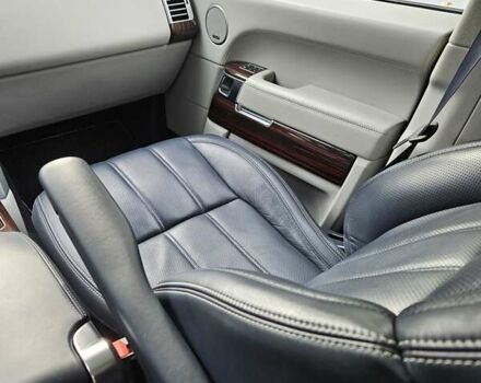 Черный Ленд Ровер Рендж Ровер, объемом двигателя 4.37 л и пробегом 120 тыс. км за 69000 $, фото 10 на Automoto.ua