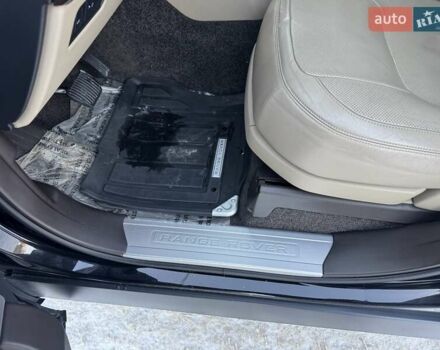 Чорний Ленд Ровер Рендж Ровер, об'ємом двигуна 2.99 л та пробігом 183 тис. км за 53900 $, фото 104 на Automoto.ua