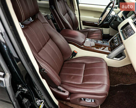 Чорний Ленд Ровер Рендж Ровер, об'ємом двигуна 4.4 л та пробігом 157 тис. км за 46153 $, фото 23 на Automoto.ua