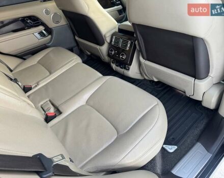 Чорний Ленд Ровер Рендж Ровер, об'ємом двигуна 2.99 л та пробігом 183 тис. км за 53900 $, фото 50 на Automoto.ua