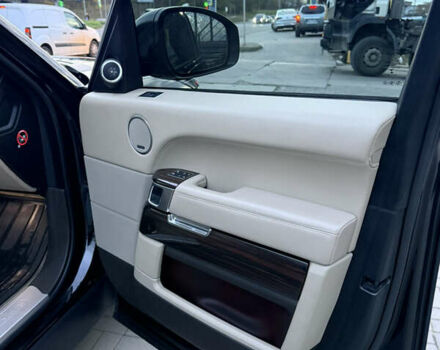 Черный Ленд Ровер Рендж Ровер, объемом двигателя 3 л и пробегом 136 тыс. км за 33000 $, фото 11 на Automoto.ua