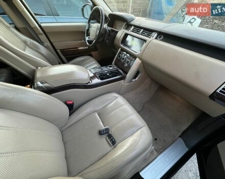 Чорний Ленд Ровер Рендж Ровер, об'ємом двигуна 3 л та пробігом 212 тис. км за 28000 $, фото 7 на Automoto.ua