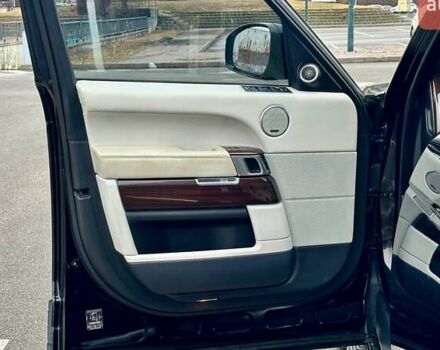 Чорний Ленд Ровер Рендж Ровер, об'ємом двигуна 3 л та пробігом 211 тис. км за 34999 $, фото 20 на Automoto.ua