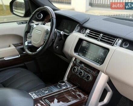 Чорний Ленд Ровер Рендж Ровер, об'ємом двигуна 2.99 л та пробігом 133 тис. км за 49000 $, фото 23 на Automoto.ua