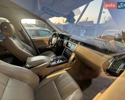 Чорний Ленд Ровер Рендж Ровер, об'ємом двигуна 3 л та пробігом 212 тис. км за 28000 $, фото 14 на Automoto.ua