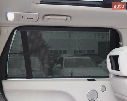 Чорний Ленд Ровер Рендж Ровер, об'ємом двигуна 5 л та пробігом 154 тис. км за 55000 $, фото 34 на Automoto.ua