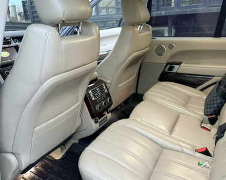 Черный Ленд Ровер Рендж Ровер, объемом двигателя 3 л и пробегом 136 тыс. км за 42000 $, фото 18 на Automoto.ua