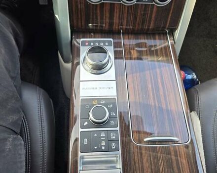 Черный Ленд Ровер Рендж Ровер, объемом двигателя 3 л и пробегом 161 тыс. км за 28000 $, фото 5 на Automoto.ua