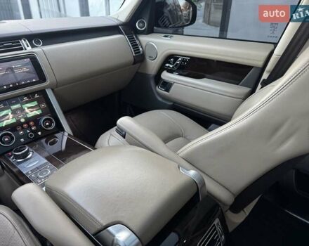 Чорний Ленд Ровер Рендж Ровер, об'ємом двигуна 2.99 л та пробігом 183 тис. км за 53900 $, фото 112 на Automoto.ua