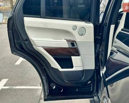 Чорний Ленд Ровер Рендж Ровер, об'ємом двигуна 3 л та пробігом 211 тис. км за 34999 $, фото 29 на Automoto.ua