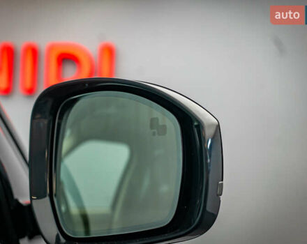 Чорний Ленд Ровер Рендж Ровер, об'ємом двигуна 4.4 л та пробігом 157 тис. км за 46153 $, фото 9 на Automoto.ua