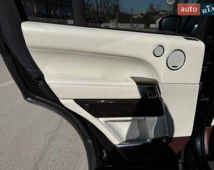 Чорний Ленд Ровер Рендж Ровер, об'ємом двигуна 4.4 л та пробігом 168 тис. км за 49840 $, фото 32 на Automoto.ua