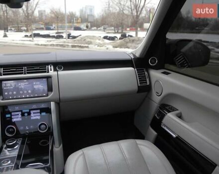 Чорний Ленд Ровер Рендж Ровер, об'ємом двигуна 5 л та пробігом 154 тис. км за 55000 $, фото 17 на Automoto.ua