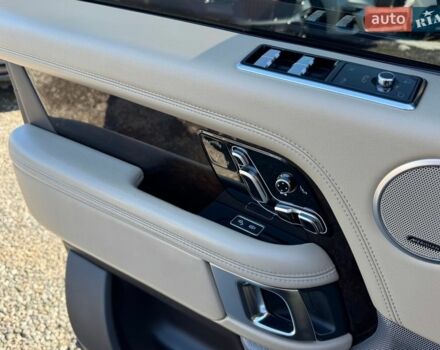 Черный Ленд Ровер Рендж Ровер, объемом двигателя 2.99 л и пробегом 183 тыс. км за 48900 $, фото 59 на Automoto.ua