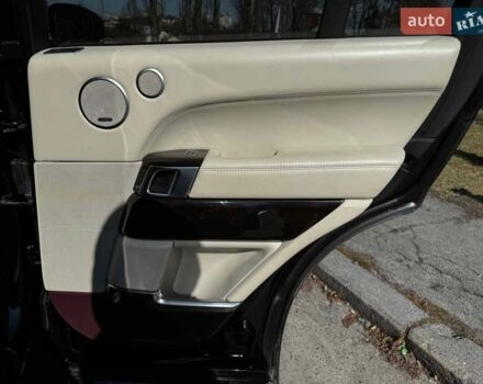 Чорний Ленд Ровер Рендж Ровер, об'ємом двигуна 4.4 л та пробігом 168 тис. км за 49840 $, фото 38 на Automoto.ua