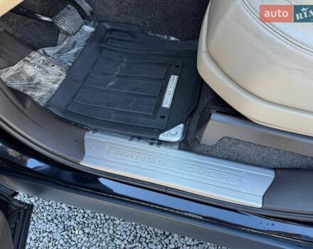 Черный Ленд Ровер Рендж Ровер, объемом двигателя 2.99 л и пробегом 183 тыс. км за 48900 $, фото 9 на Automoto.ua