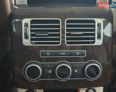 Чорний Ленд Ровер Рендж Ровер, об'ємом двигуна 4.4 л та пробігом 134 тис. км за 49999 $, фото 29 на Automoto.ua