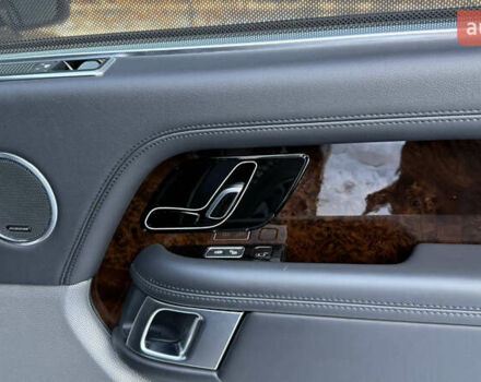 Черный Ленд Ровер Рендж Ровер, объемом двигателя 5 л и пробегом 104 тыс. км за 55900 $, фото 36 на Automoto.ua