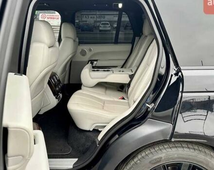 Чорний Ленд Ровер Рендж Ровер, об'ємом двигуна 3 л та пробігом 211 тис. км за 34999 $, фото 31 на Automoto.ua