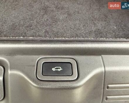 Черный Ленд Ровер Рендж Ровер, объемом двигателя 2.99 л и пробегом 104 тыс. км за 55990 $, фото 10 на Automoto.ua