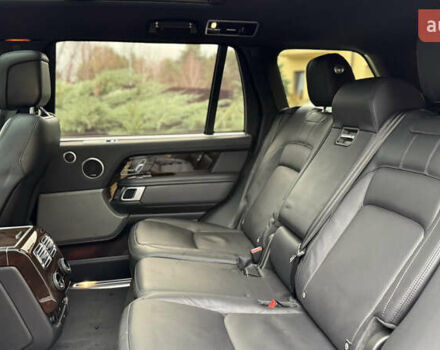 Чорний Ленд Ровер Рендж Ровер, об'ємом двигуна 5 л та пробігом 103 тис. км за 62000 $, фото 33 на Automoto.ua