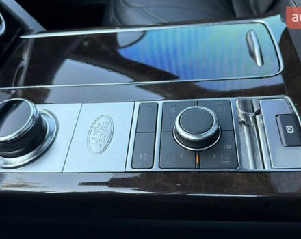 Черный Ленд Ровер Рендж Ровер, объемом двигателя 5 л и пробегом 104 тыс. км за 55900 $, фото 49 на Automoto.ua