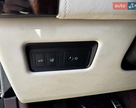 Чорний Ленд Ровер Рендж Ровер, об'ємом двигуна 4.4 л та пробігом 168 тис. км за 49840 $, фото 20 на Automoto.ua