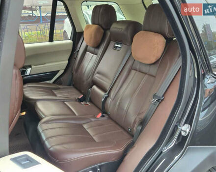 Чорний Ленд Ровер Рендж Ровер, об'ємом двигуна 4.4 л та пробігом 134 тис. км за 53999 $, фото 16 на Automoto.ua