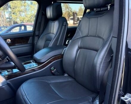 Черный Ленд Ровер Рендж Ровер, объемом двигателя 5 л и пробегом 105 тыс. км за 52000 $, фото 39 на Automoto.ua