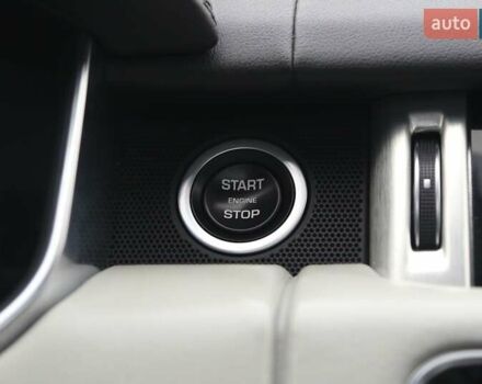 Чорний Ленд Ровер Рендж Ровер, об'ємом двигуна 5 л та пробігом 154 тис. км за 55000 $, фото 21 на Automoto.ua