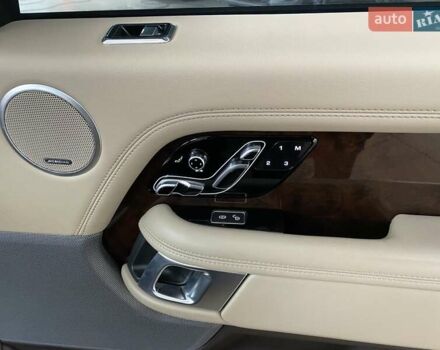 Чорний Ленд Ровер Рендж Ровер, об'ємом двигуна 3 л та пробігом 120 тис. км за 49900 $, фото 50 на Automoto.ua