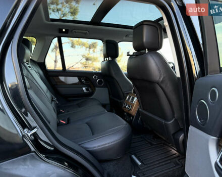 Черный Ленд Ровер Рендж Ровер, объемом двигателя 2.99 л и пробегом 174 тыс. км за 50990 $, фото 69 на Automoto.ua