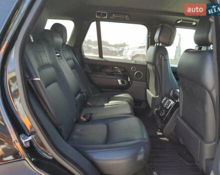 Чорний Ленд Ровер Рендж Ровер, об'ємом двигуна 3 л та пробігом 131 тис. км за 30000 $, фото 10 на Automoto.ua