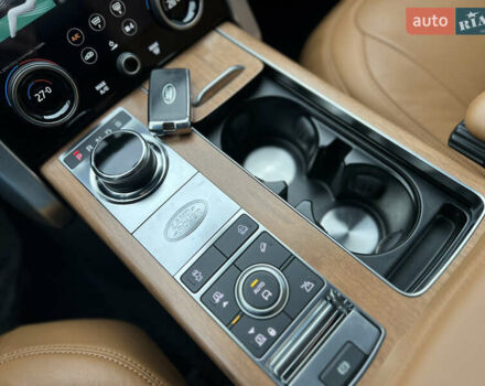 Черный Ленд Ровер Рендж Ровер, объемом двигателя 4.37 л и пробегом 90 тыс. км за 69000 $, фото 14 на Automoto.ua