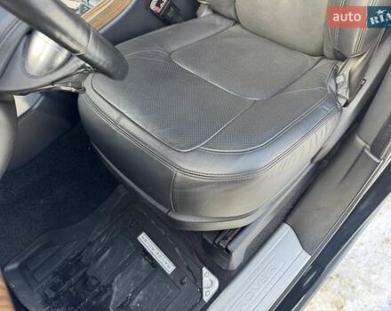 Чорний Ленд Ровер Рендж Ровер, об'ємом двигуна 5 л та пробігом 194 тис. км за 58000 $, фото 18 на Automoto.ua