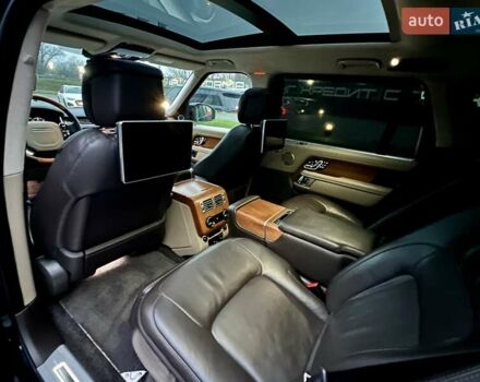 Чорний Ленд Ровер Рендж Ровер, об'ємом двигуна 2.99 л та пробігом 199 тис. км за 57900 $, фото 41 на Automoto.ua