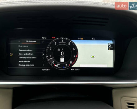 Чорний Ленд Ровер Рендж Ровер, об'ємом двигуна 3 л та пробігом 130 тис. км за 46500 $, фото 85 на Automoto.ua