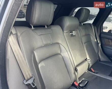 Чорний Ленд Ровер Рендж Ровер, об'ємом двигуна 5 л та пробігом 194 тис. км за 58000 $, фото 25 на Automoto.ua